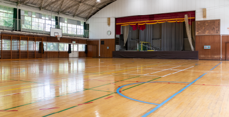 西和泉体育館・グランド